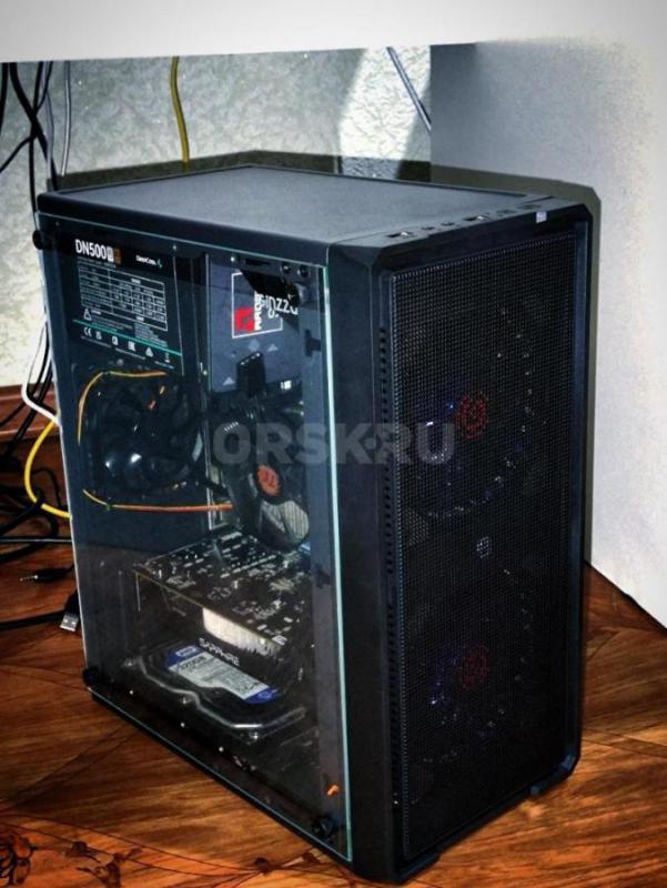 Игровой ПК, Xeon E3-1230V2, Radeon RX 560 2 ГБ, RAM 16 ГБ

Представляю вашему вниманию игровой ком - Орск