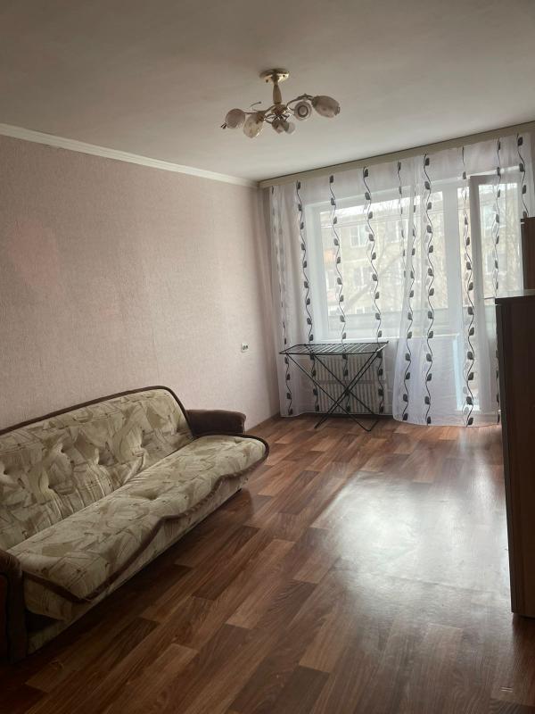 Сдам 2 комнатную квартиру меблированная, новая бытовая техника, есть все для проживания. - Орск