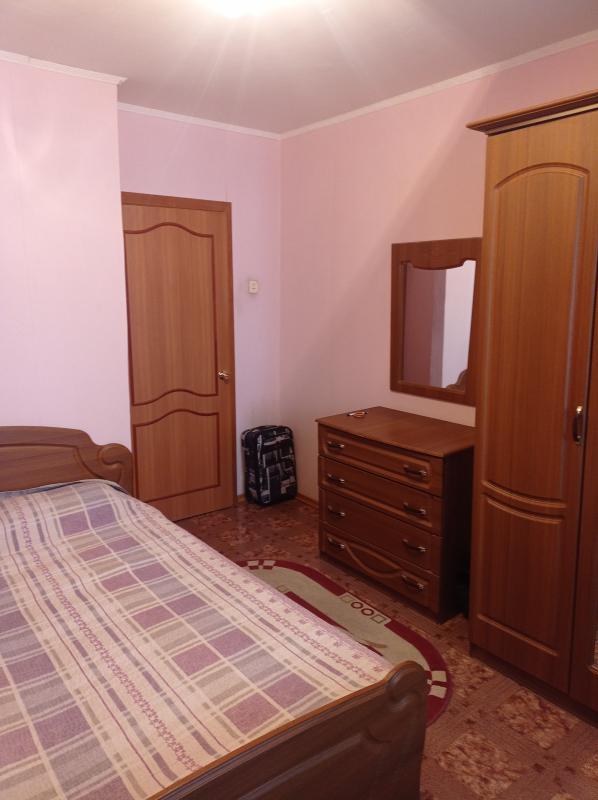 Продается 3-х комнатная квартира улучшенной планировки в экологически чистом районе. - Новотроицк