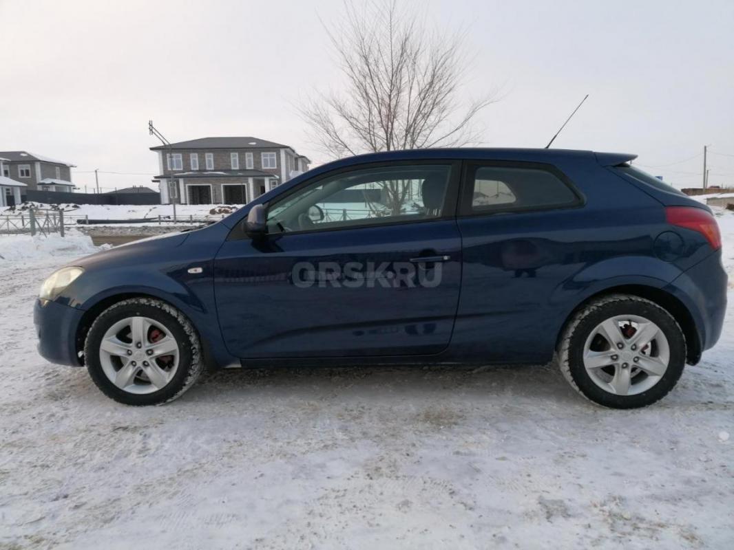 Продам Kia ceed купе в красивом цвете в отличном состоянии. - Орск