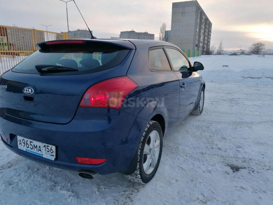 Продам Kia ceed купе в красивом цвете в отличном состоянии. - Орск