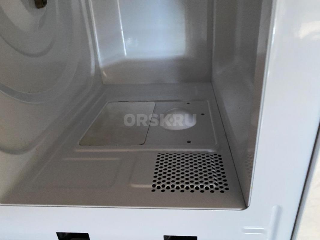 Микроволновую печь SUPRA , 20л , 700 вт. - Орск