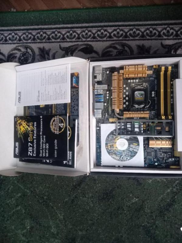 Продам материнку Z87-DELUXE когда запускал в первый раз, то она работала потом она перестала работат - Орск