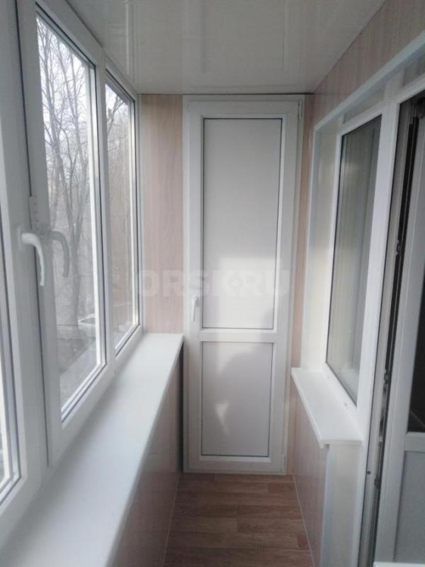 Евробалконы ( Россбалкон)
Остекление балконов и лоджий. - Орск