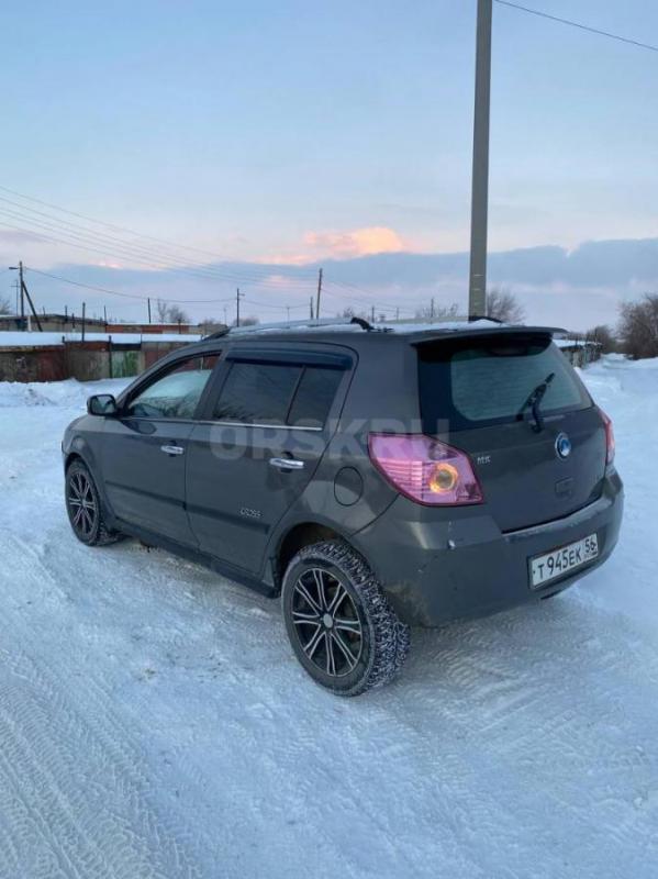 Авто в неплохом состоянии, максимальная комплектация техника отличная без вложений,не гнилая пороги, - Орск