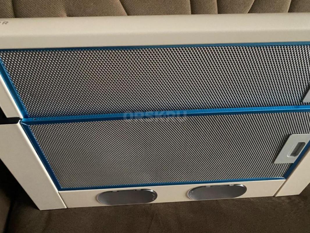 Продам вытяжку встраиваемую, новую в упаковке. - Орск