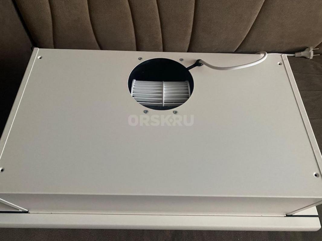 Продам вытяжку встраиваемую, новую в упаковке. - Орск