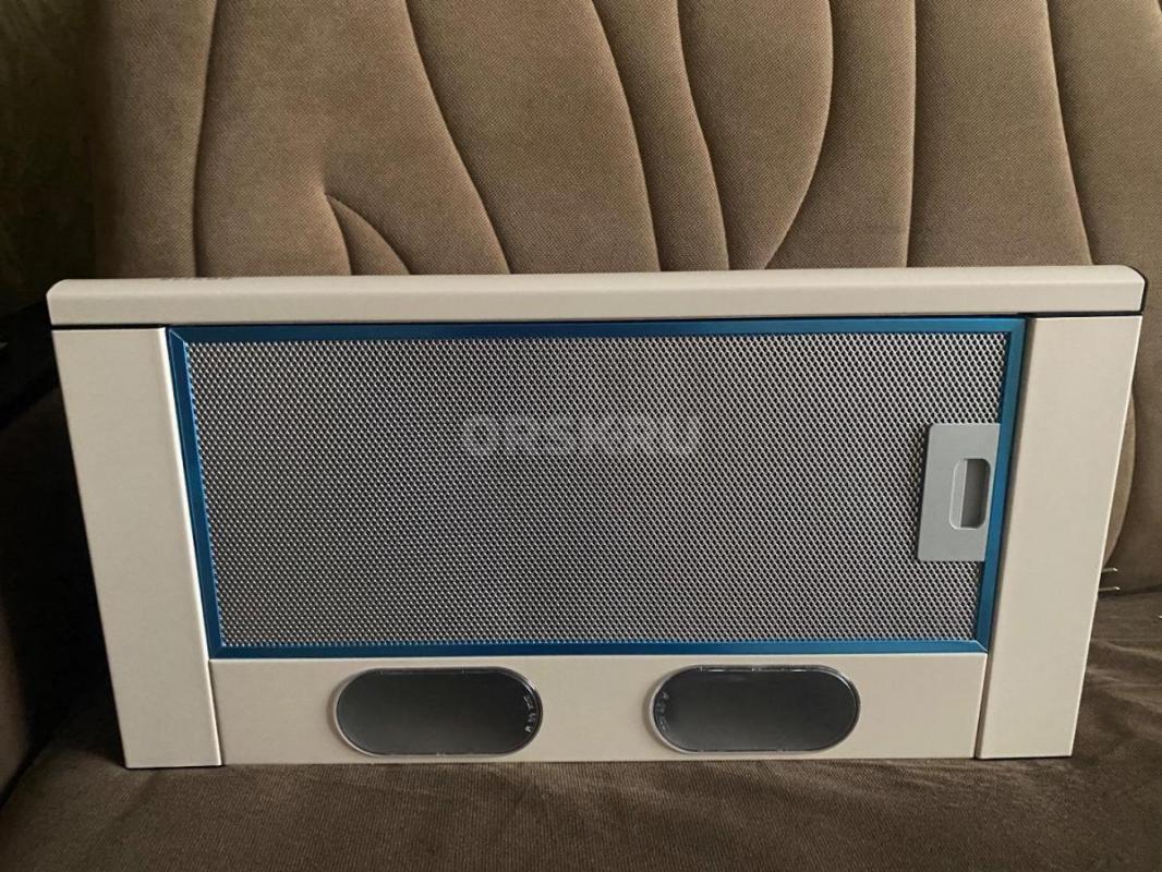 Продам вытяжку встраиваемую, новую в упаковке. - Орск