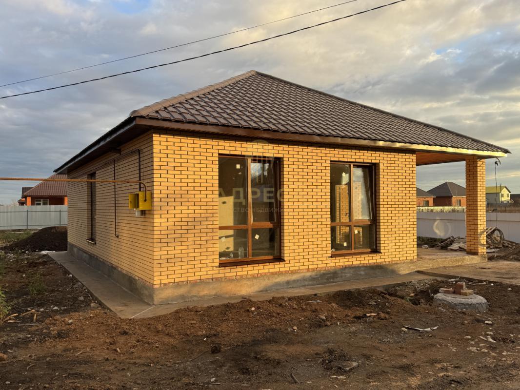 ПРОДАМ ШИКАРНЫЙ ДОМ в п. - Оренбург