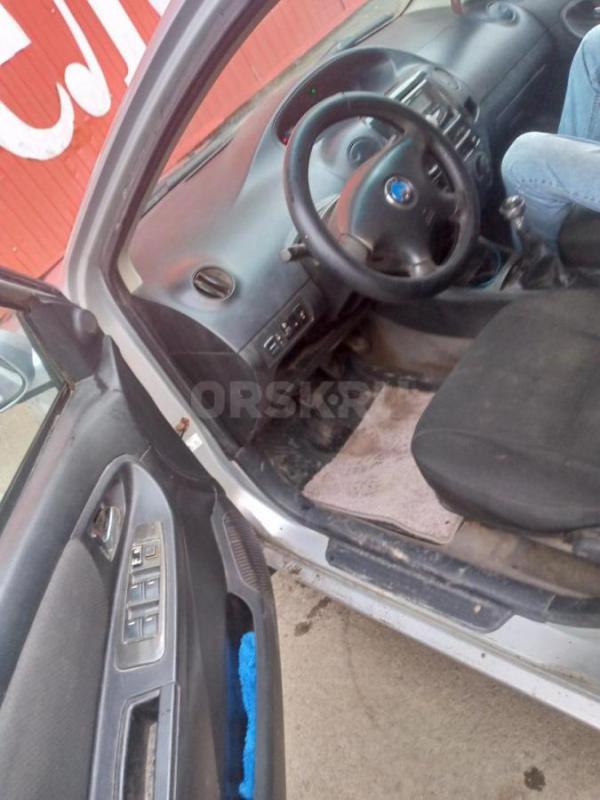 В хорошем состоянии, поменял насос гидроусилителя руля, генератор,на зимней резине. - Орск