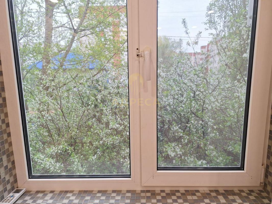 ПРЕДЛАГАЕМ ВАШЕМУ ВНИМАНИЮ ПРОСТОРНУЮ И УЮТНУЮ ДВУХКОМНАТНУЮ КВАРТИРУ! - Оренбург