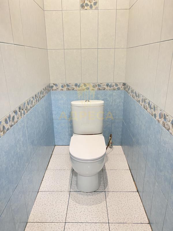 Продаётся просторный и надёжный дом для большой семьи, со всей необходимой инфраструктурой для комфо - Ленина