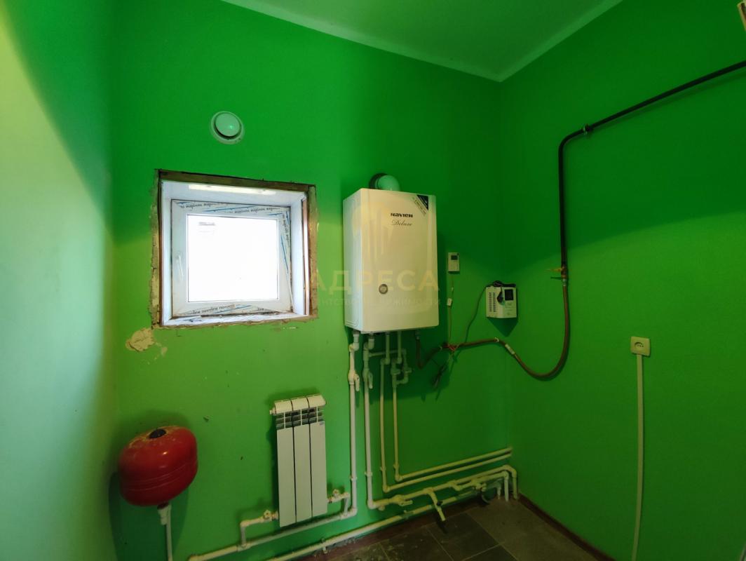 Объявление о продаже домаПродаётся новый двухэтажный дом площадью 96,6 квадратных метров в Сакмарско - Украинка