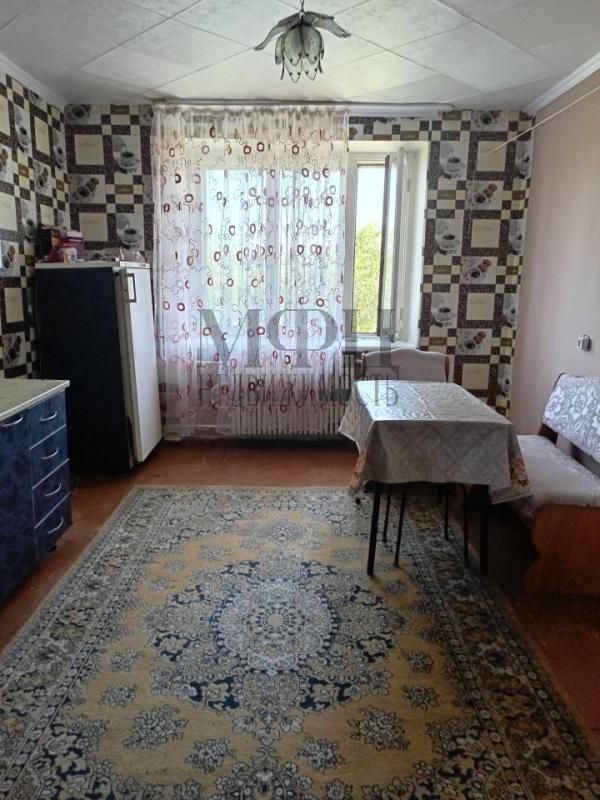 Предлагается к продаже уютная 1-комнатная квартира в общежитии, выделенная в отдельный объект недвиж - Орск