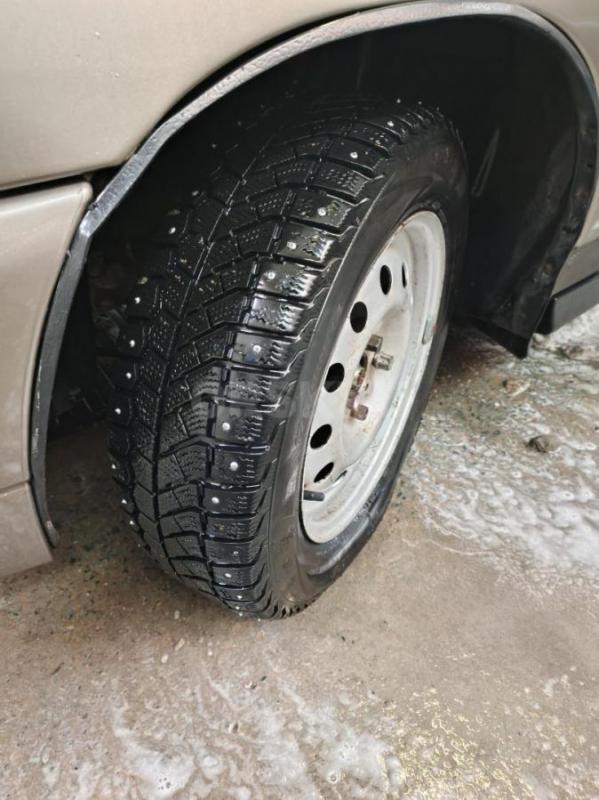 Продам ваз 2111
2001г
ПТС оригинал
3-хоз
Страховка без ограничений
Дно, пороги целые
Двигатель - Орск