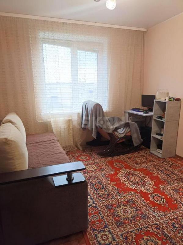 Продается 3-х комнатная квартира улучшенной планировки по адресу: ул. - Орск