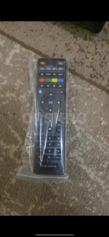 Продам телевизор с приставкой держателем и пультом. - Орск