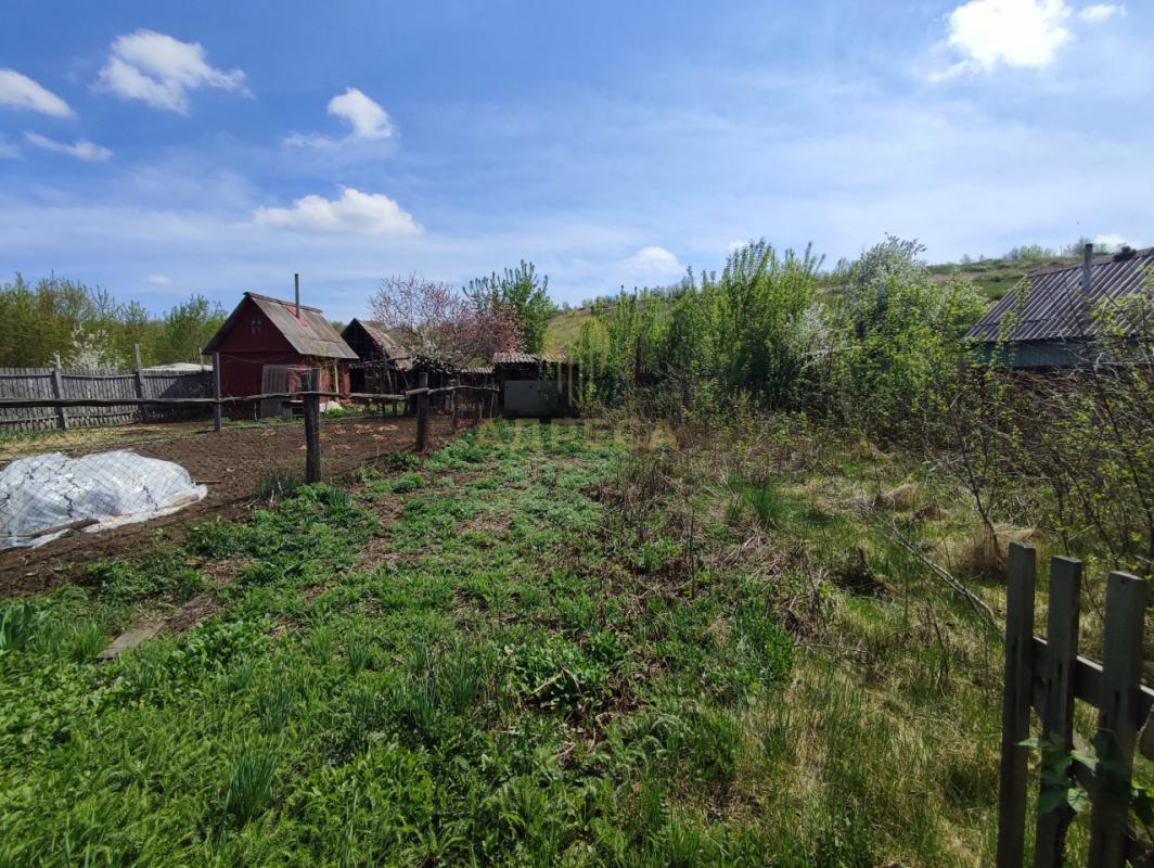 Продаётся трёхкомнатная квартира площадью 57 кв. - Сакмара