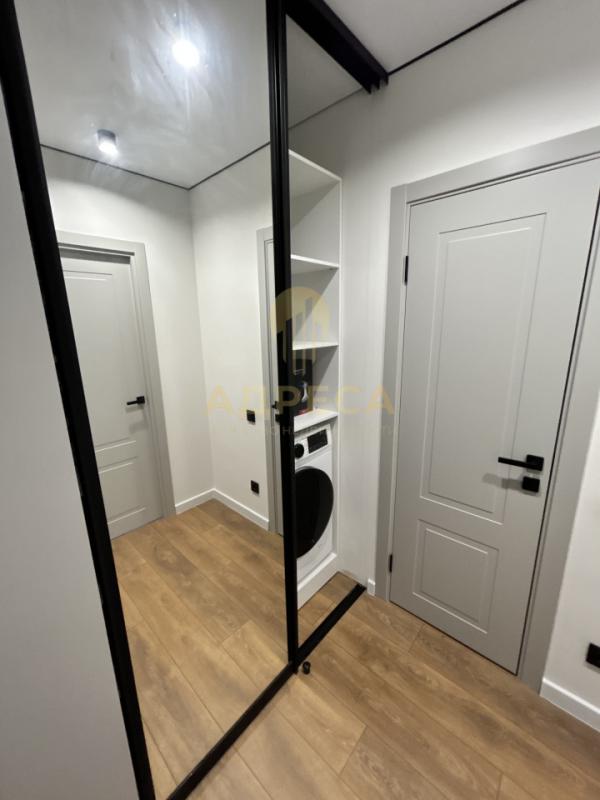 Евро-трешка с дизайнерским ремонтом в доме комфорт-класса, ЖК &laquo;Геометрия&raquo;. - Оренбург