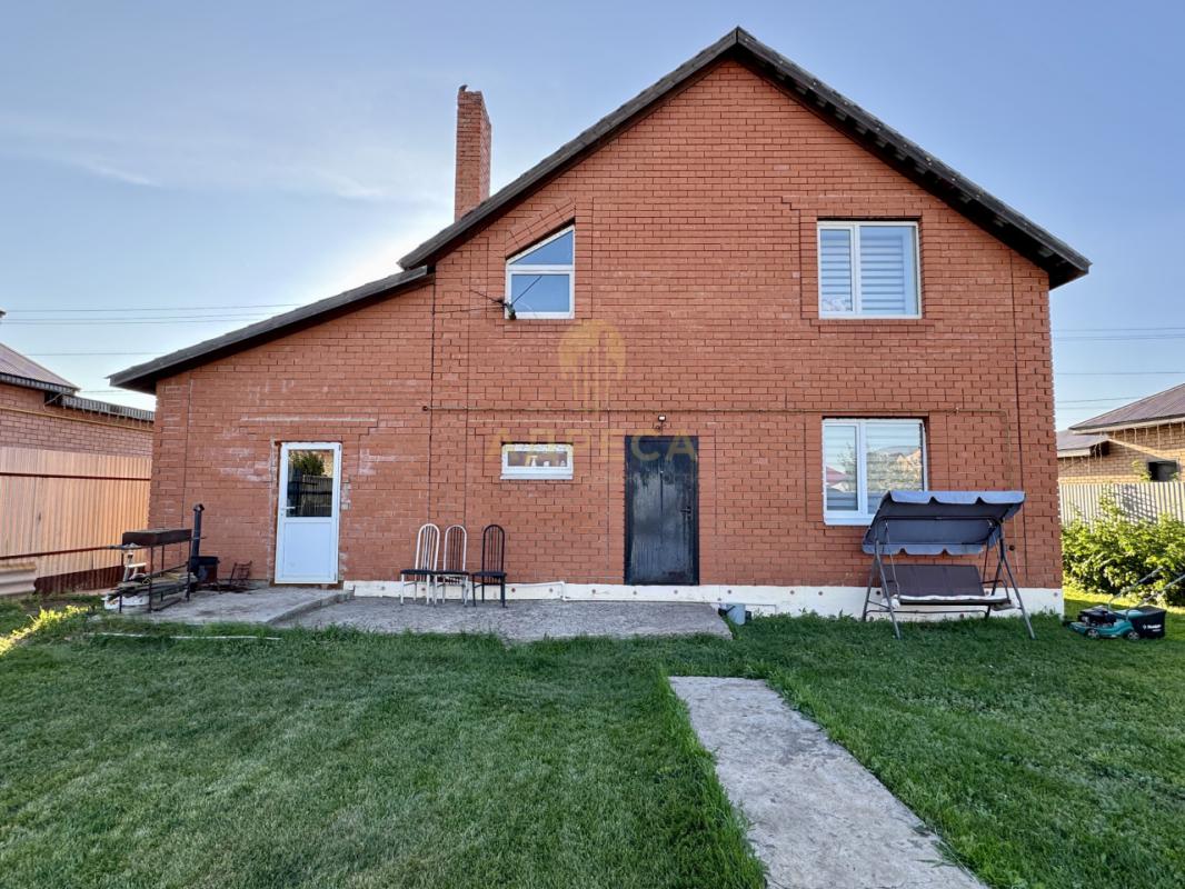 Предлагаем Вaшeму вниманию БОЛЬШОЙ ДОМ с ремонтом и мебелью, С ГАРАЖОМ по хорошей цене! - Оренбург