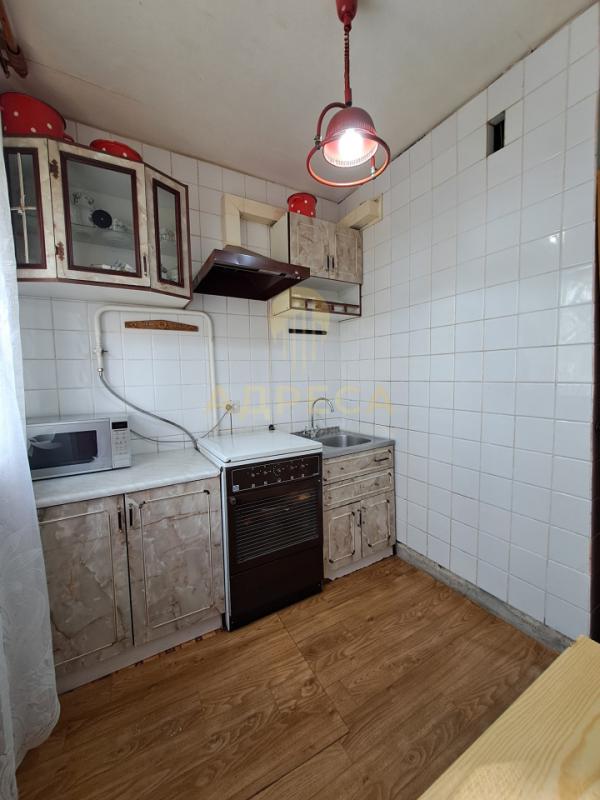 Продаётся двухкомнатная квартира в спокойном спальном районе с развитой инфраструктурой! - Оренбург