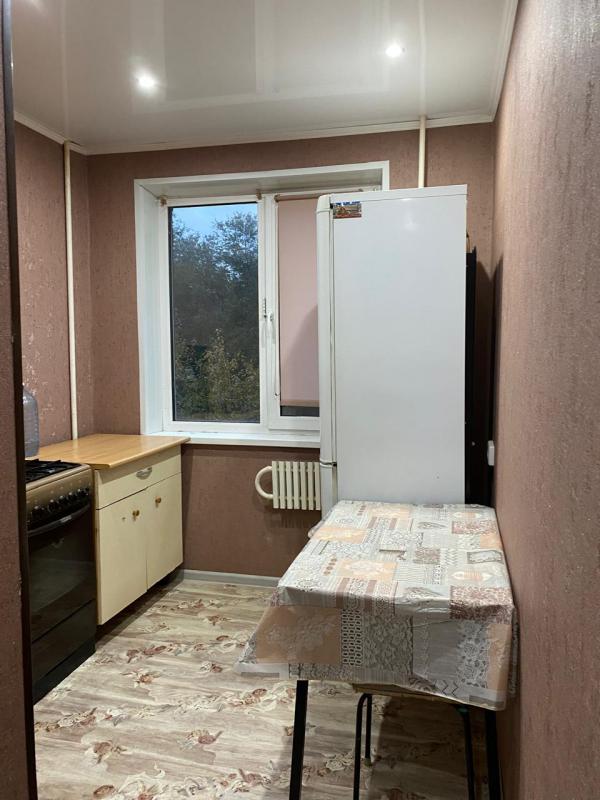 Сдам порядочной семье на длительный срок уютную однокомнатную квартиру на 2 этаже 5-ти этажного дома - Орск