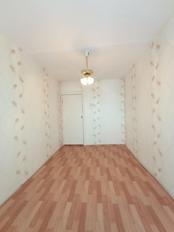 Продается 2х-комнатная квартира  по адресу:  г. - Новотроицк