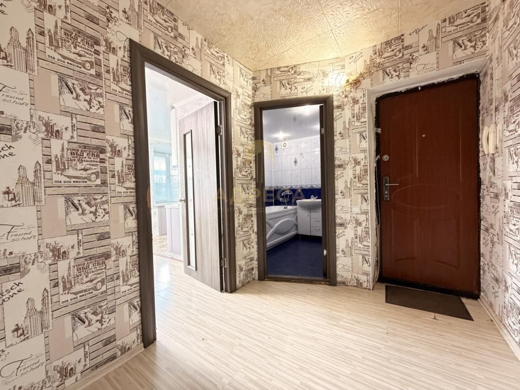 Продаётся просторная 3-х комнатная квартира на 2 этаже 5-ти этажного КИРПИЧНОГО дома. - Медногорск