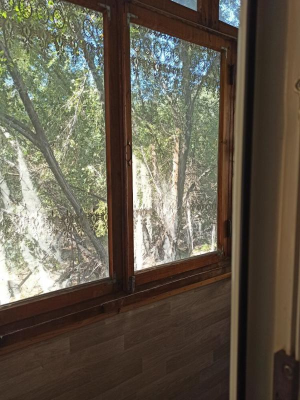 Продаётся  светлая и уютная однокомнатная квартира просто вьезжай и живи без вложений, г. - Новотроицк