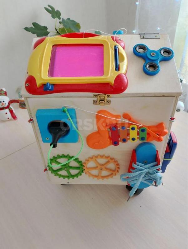 Продам игровой комплекс - бизиборд - Орск