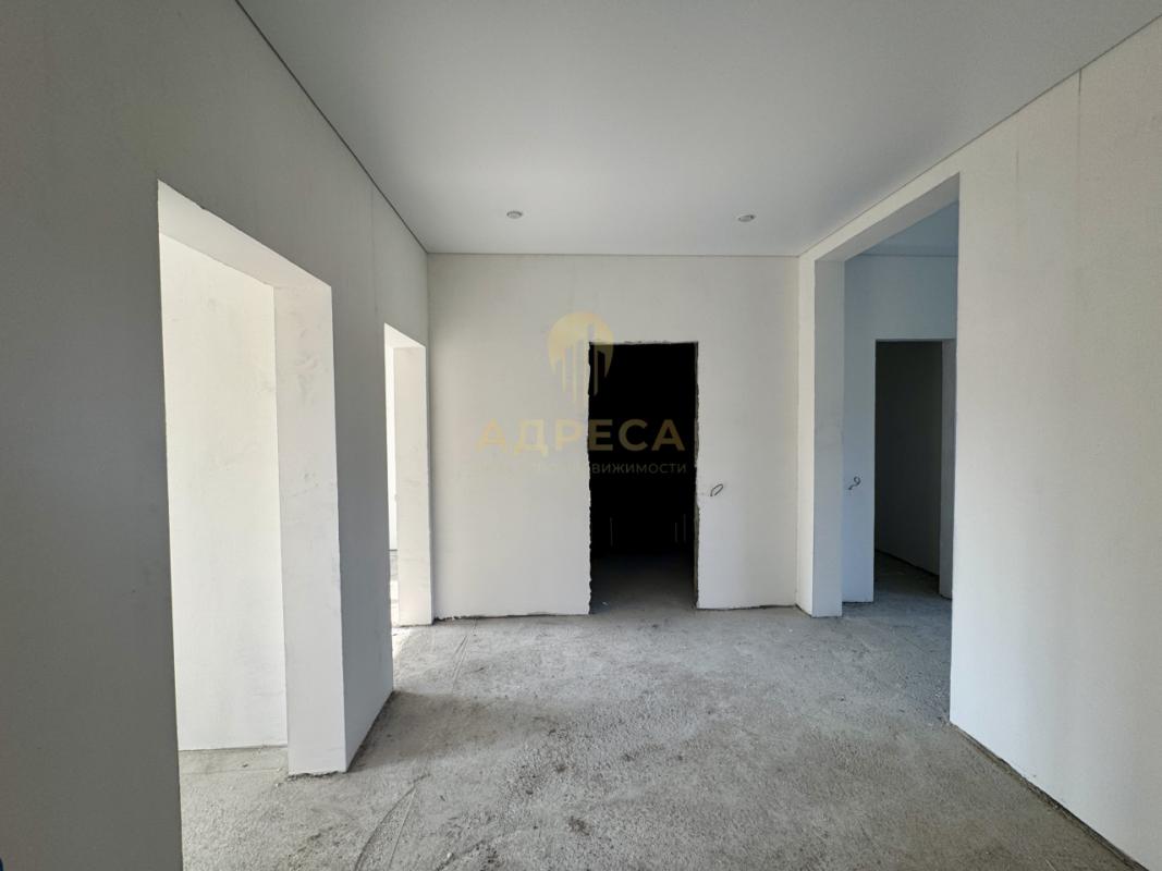 Предлaгaeм к продаже новый дoм дуплекс в мкр. - Оренбург