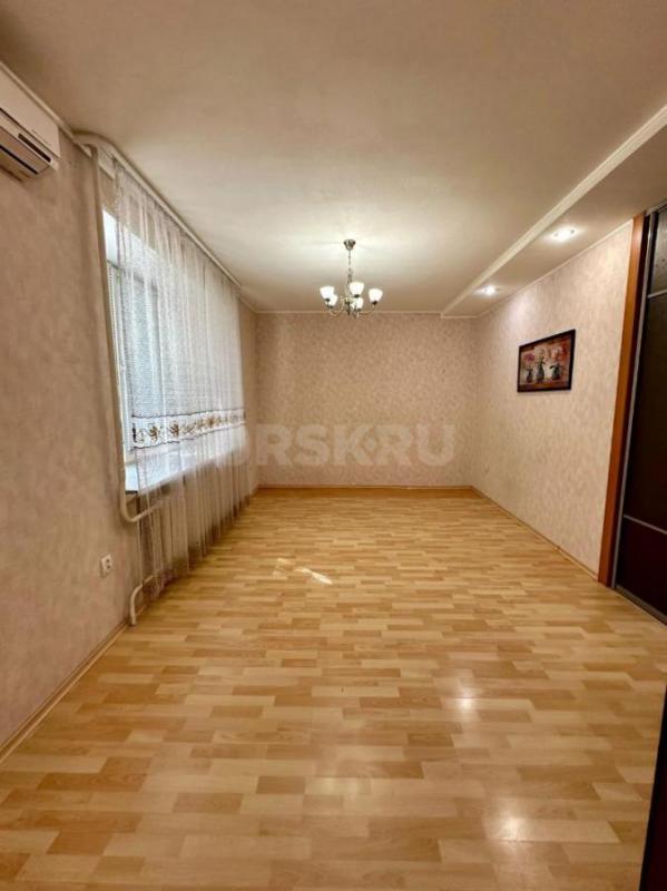 Вашему вниманию предлагается уютная 3-х комнатная квартира СТАРОГО ТИПА в самом сердце Орска, в райо - Орск