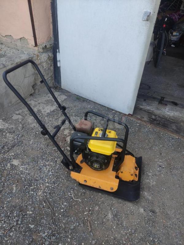 Продам трамбовку (виброплиту) б.у. - Орск