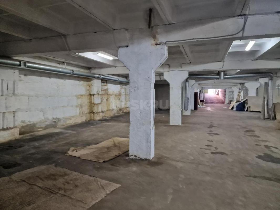 Сдам склад ЖБ 815 кв. - Орск