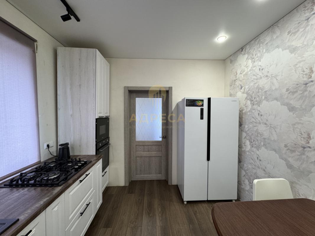 Пpедлaгаем уютный ДОМ с ремонтом в п. - Оренбург