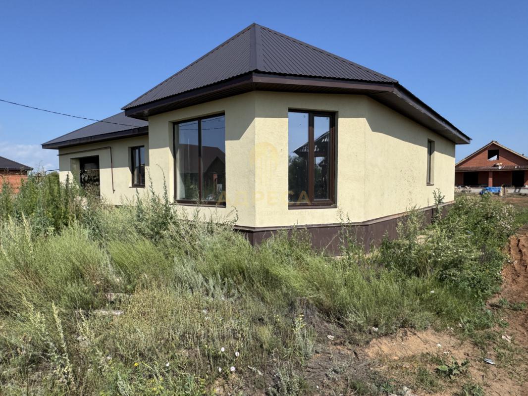 ПРОДАМ ШИКАРНЫЙ ПРОСТОРНЫЙ ДОМ с гаражом в Aвиaтoр-2 (п. - Оренбург