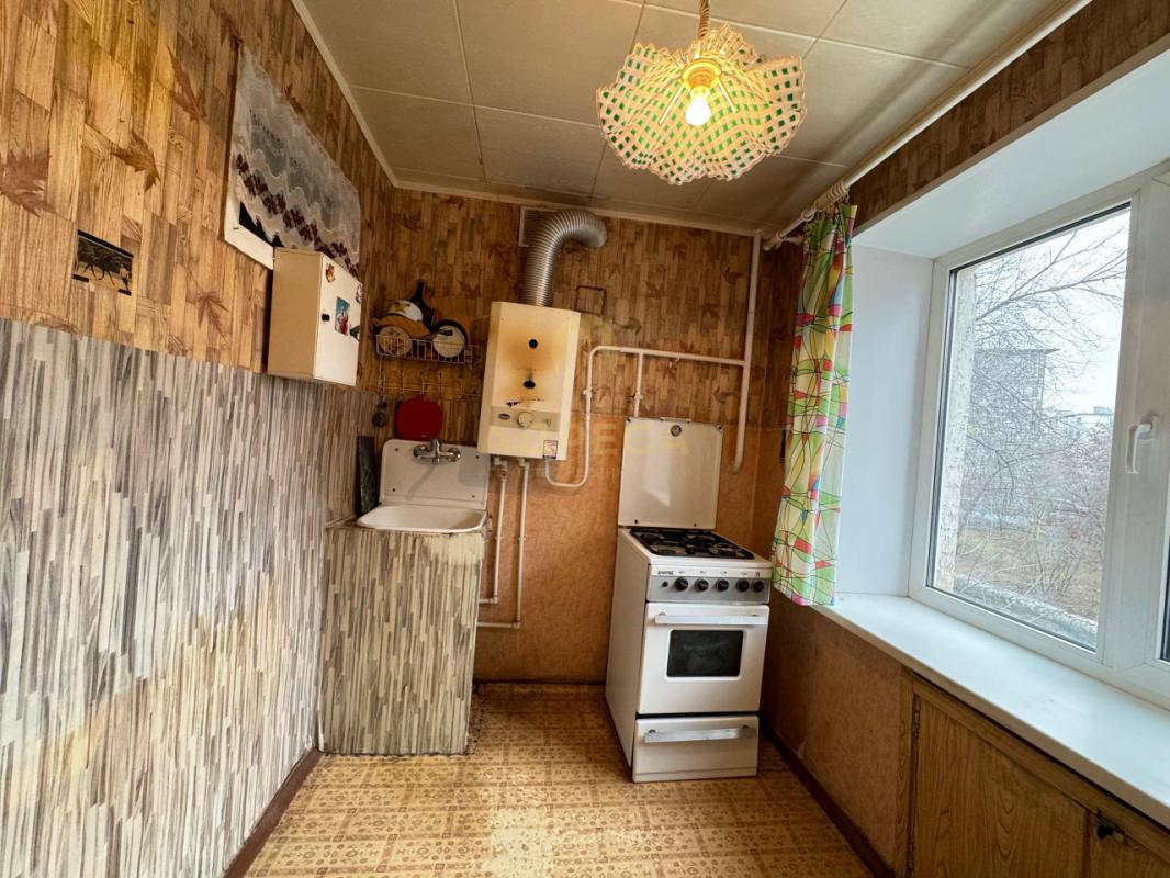 Продается двухкомнатная квартира , общей площадью 44,6 кв . - Оренбург