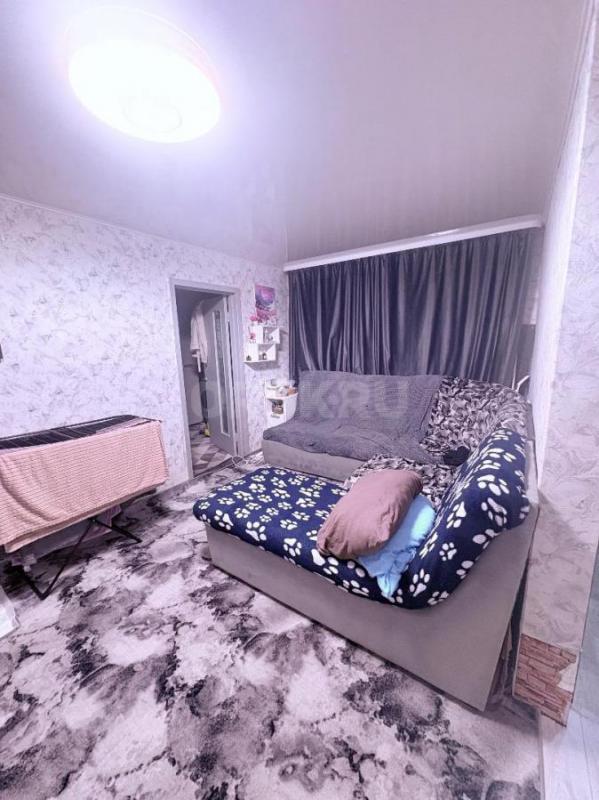 Продам 2 х комнатную квартиру на первом этаже
Пластиковые окна 
Новая входная дверь 
Натяжные пот - Орск