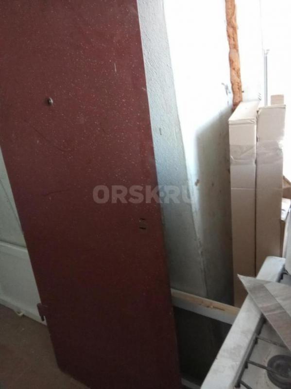 Железную дверь с. - Орск