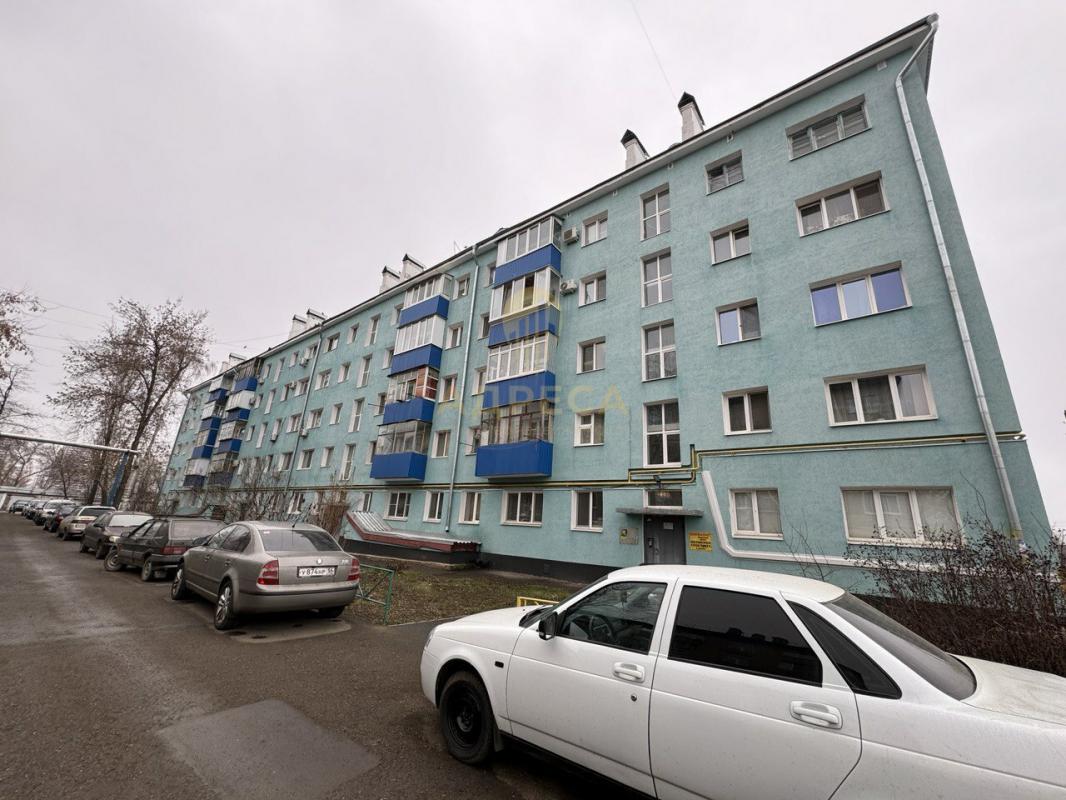 Продается двухкомнатная квартира , общей площадью 42,4 кв. - Оренбург