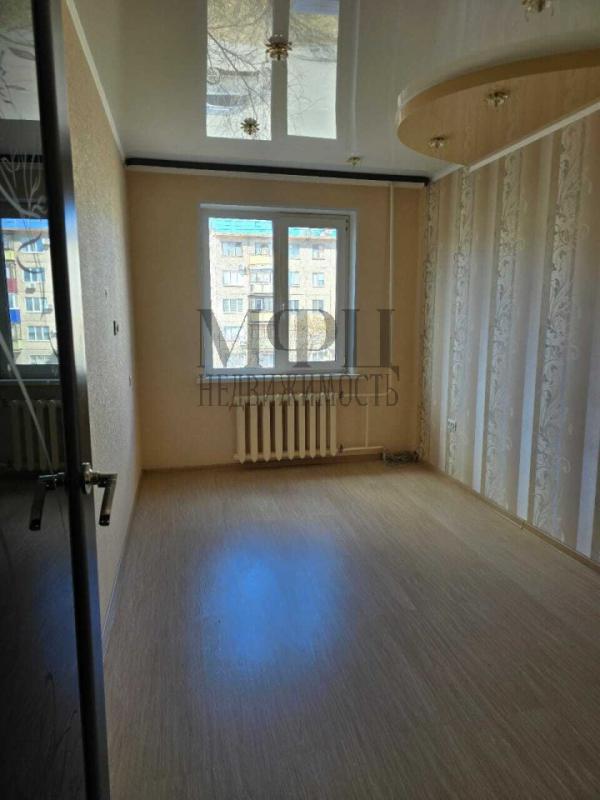 Предлагается к продаже просторная и уютная 4-комнатная квартира, идеальная для большой семьи. - Орск