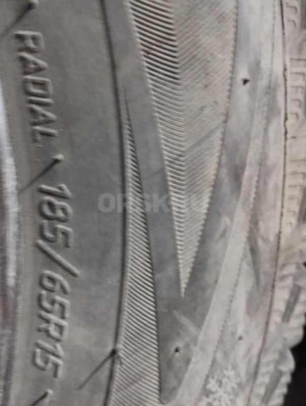 Комплект колёс в сборе с зимней резиной 185/65/р15  на литых дисках . - Орск