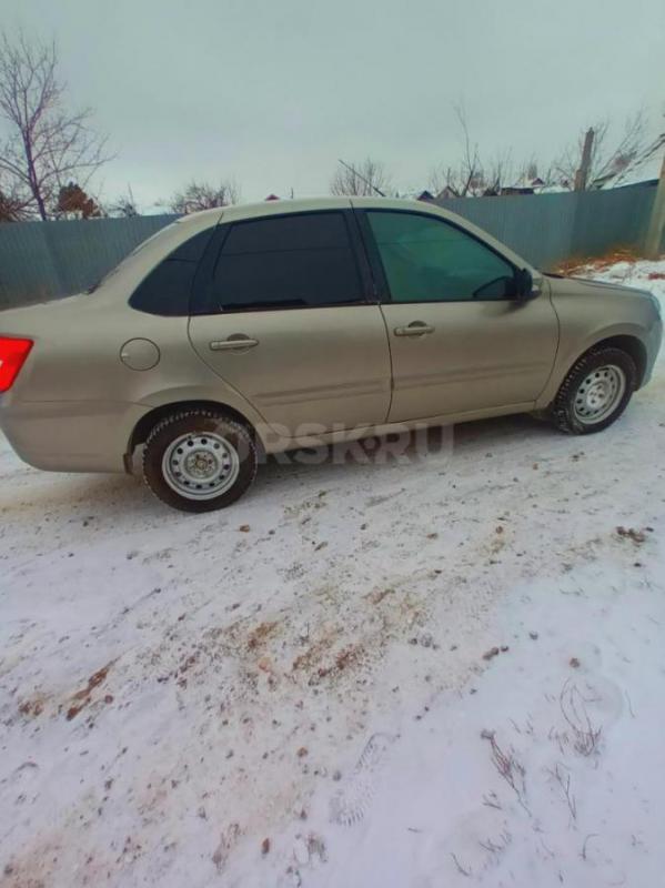 отличное  состояние  2 подушки безопасности пробег реальный  подогревы кондиционер  повторно не окра - Орск