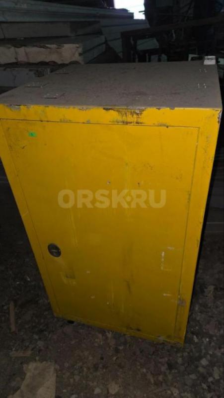 Продам стеллажи, холодильный установки(для авто на 27м3,вентиляторы внутренние термокинг(рефконтейне - Орск