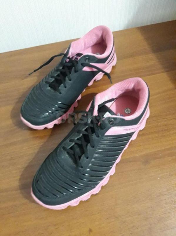 Туфли новые р.38 ( натур. - Орск