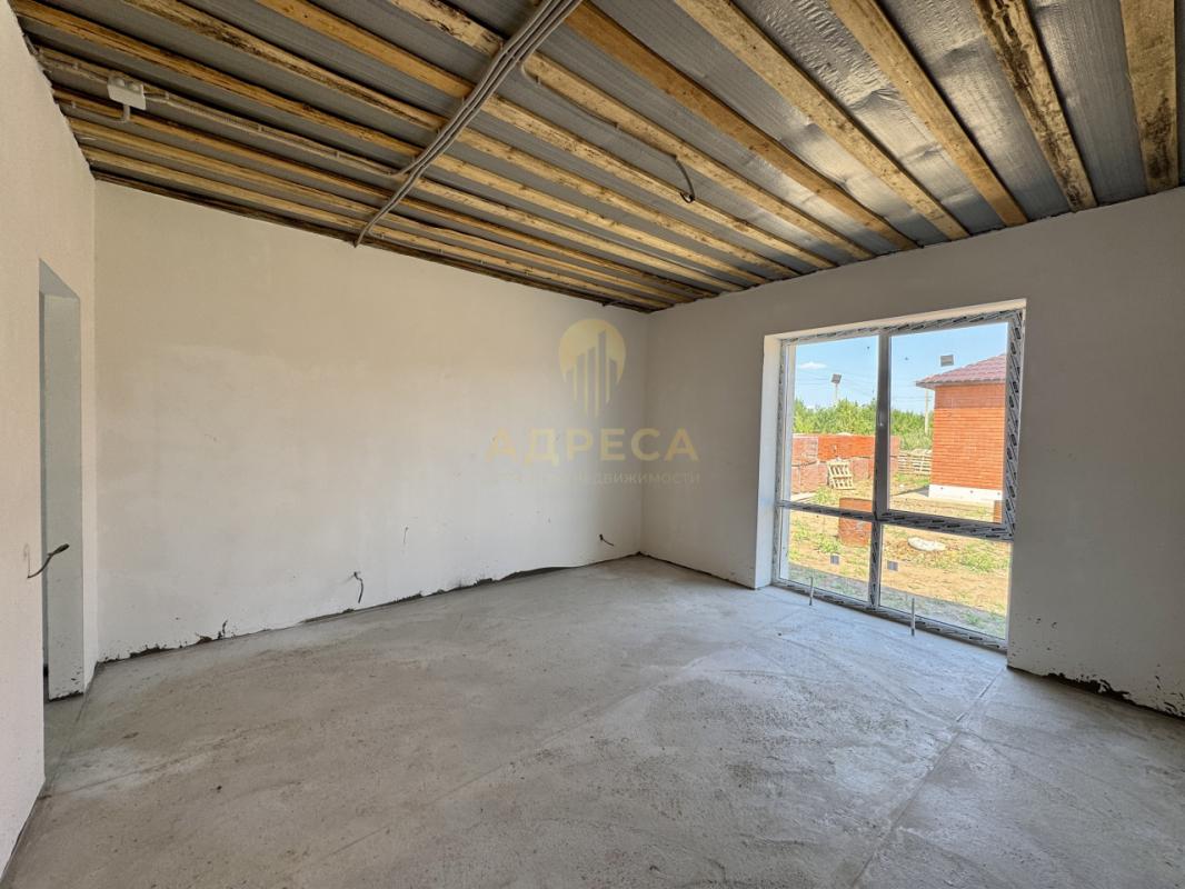 Предлaгaeм к продаже новый дoм в п. - Оренбург