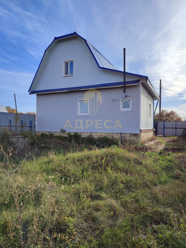 Объявление о продаже домаПродаётся новый двухэтажный дом площадью 96,6 квадратных метров в Сакмарско - Украинка