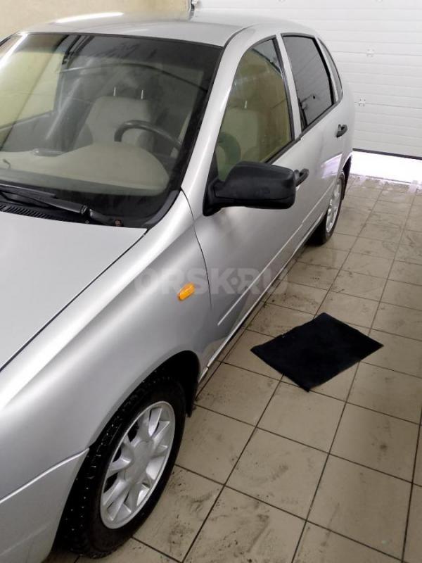 Продам ВАЗ в отличном состоянии эур стекло подъемники музыка сигнализации центр замок двигатель коро - Новоорск