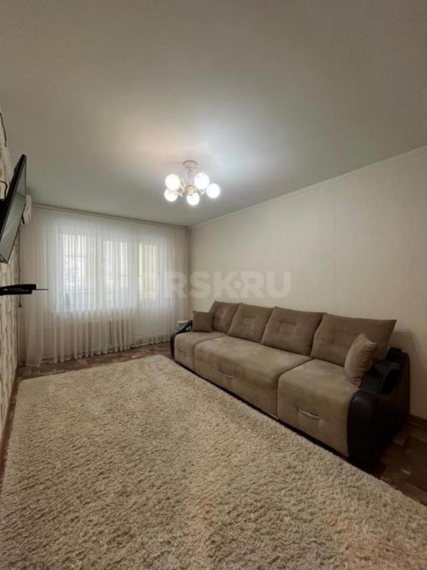 СРОЧНО ПРОДАМ без комиссий 3-х комнатную квартиру в районе пл. - Орск