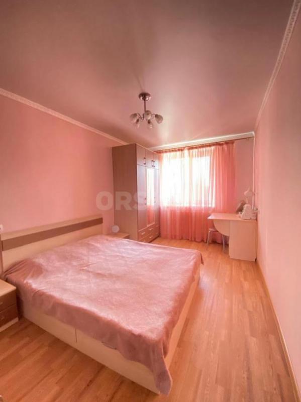 Продам 3 комнатную квартиру в 6 микрорайоне. - Орск